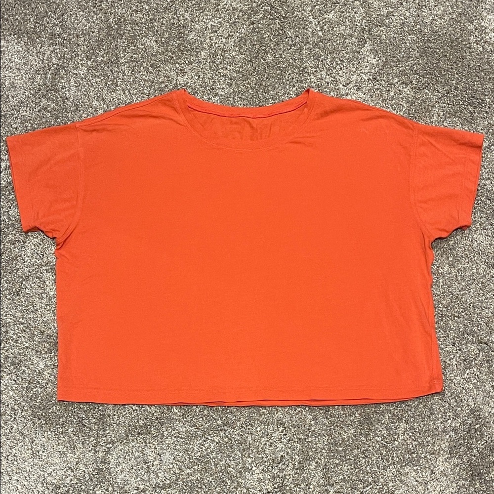 Lululemon Athletica Cates SS T-shirt in Brick-Cropped